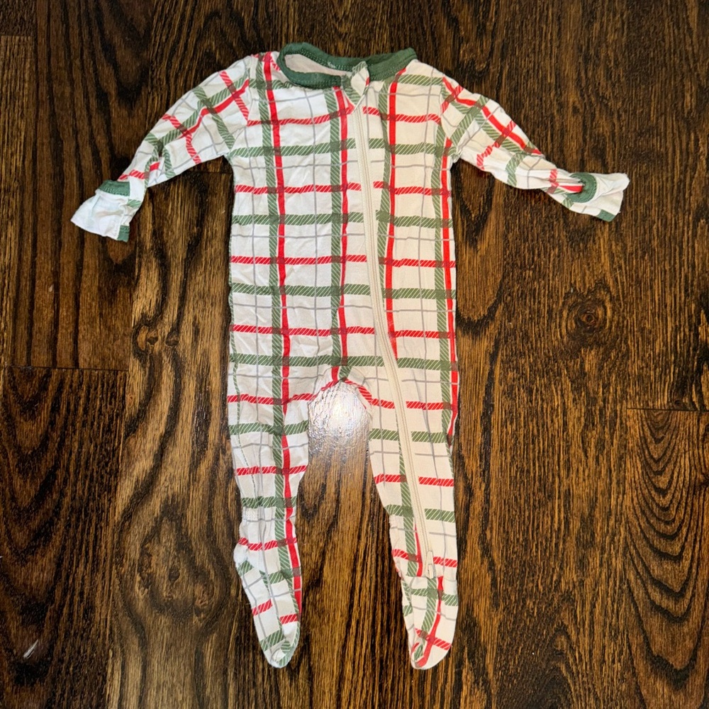 Kyte baby pajamas - Christmas plaid